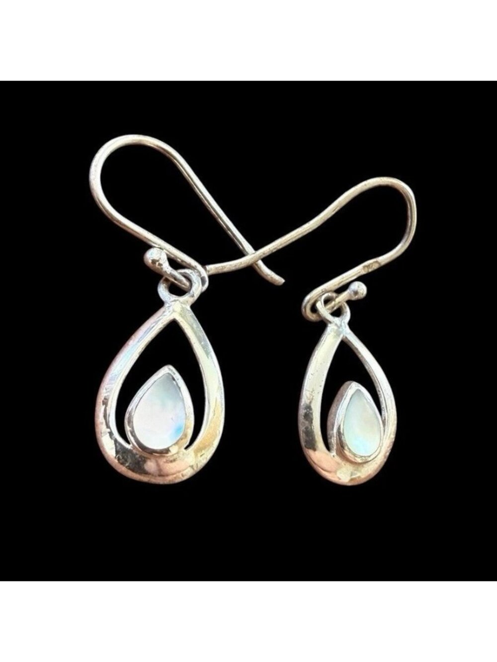 Vintage 925 Sterling Silver Mother of Pearl Teardrop Dangle Earrings Signed SU